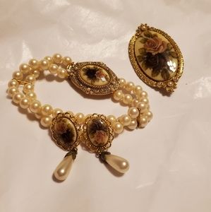 Vintage Roses & Pearls Set